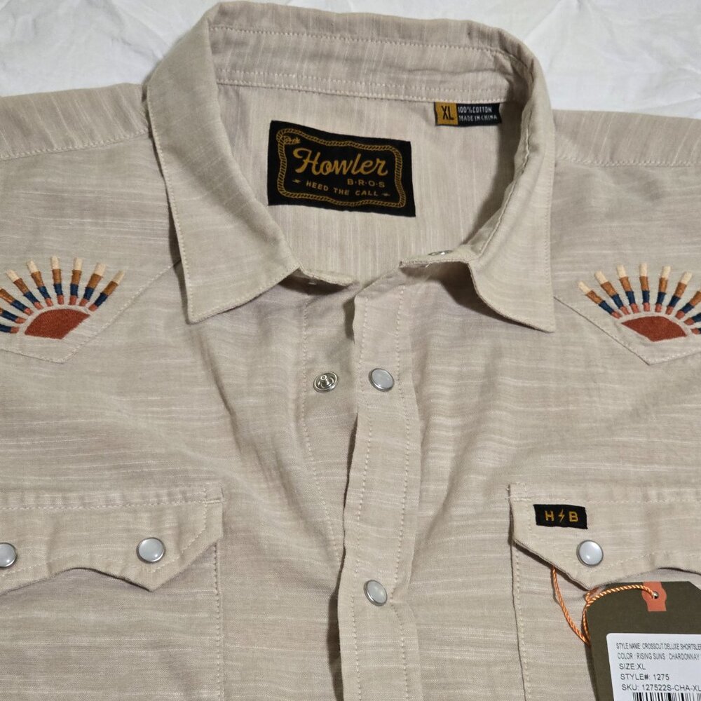 NWT Howler Brothers "Rising Suns" Crosscut Deluxe (XL) - Picture 3 of 4